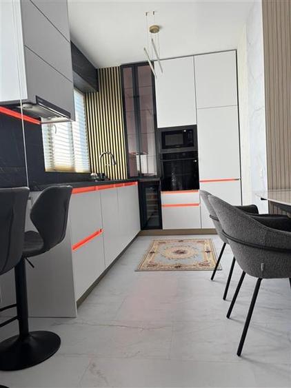 Apartament cu 2 camere decomandat în Tudor