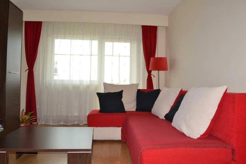 Apartament cu 2 camere decomandat, mobilat în Mărăști