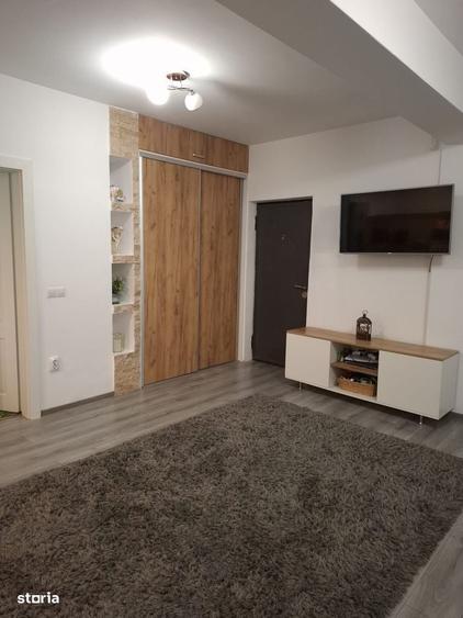 Apartament cu 3 camere în Florești