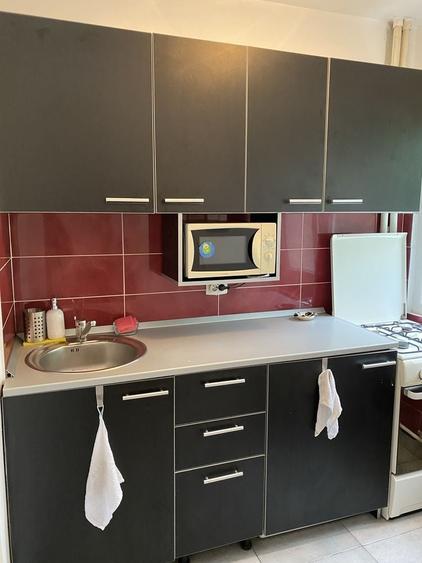 Garsonieră decomandată în Metalurgiei