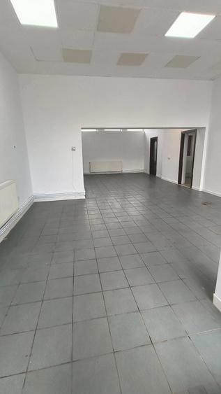Spațiu comercial, de 66 mp, în Cornișa