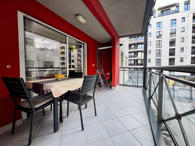 Apartament cu 2 camere semidecomandat, mobilat în Torontalului