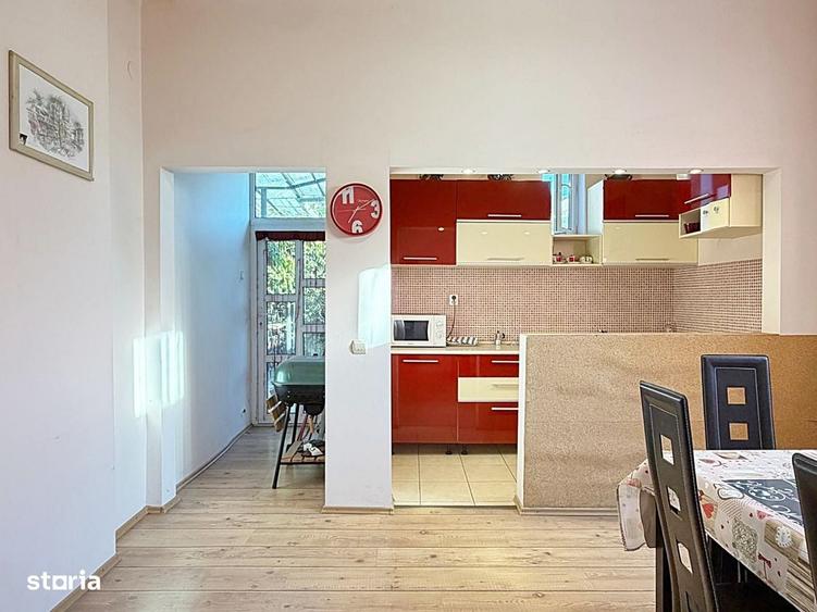 Casă cu 3 camere decomandat în Ultracentral