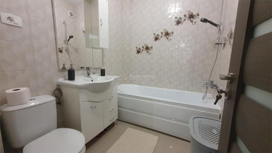 Apartament cu 3 camere decomandat în Burdujeni