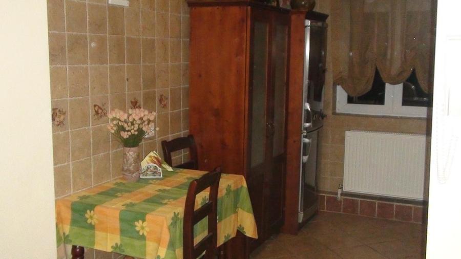Apartament cu 2 camere decomandat, mobilat în Colentina