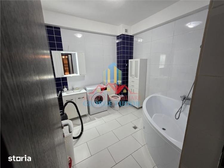Apartament cu 3 camere decomandat în Chiajna