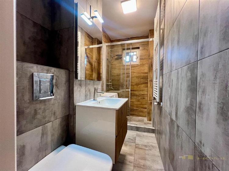 Apartament cu 2 camere nedecomandat, mobilat în Vest - Lamâița