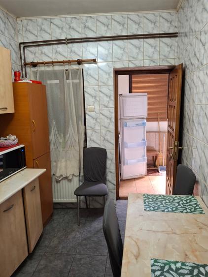 Casă cu 3 camere cu Canalizare în Calea Călărașilor