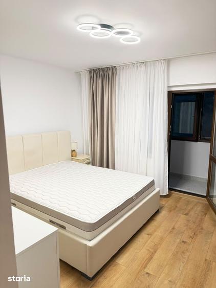 Apartament cu 3 camere decomandat, mobilat în Cantacuzino