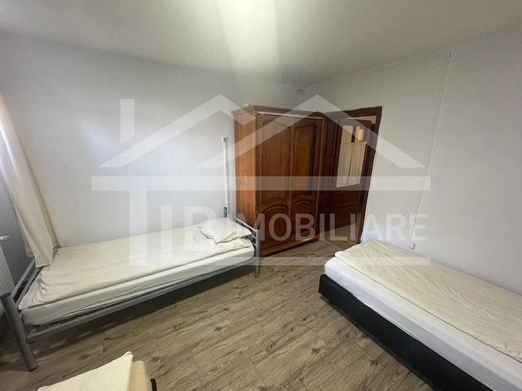 Casă cu Teren 2500 Mp în Corunca