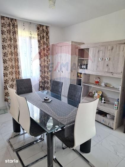 Casă cu 5 camere cu Teren 676 Mp în Bogdan Vodă