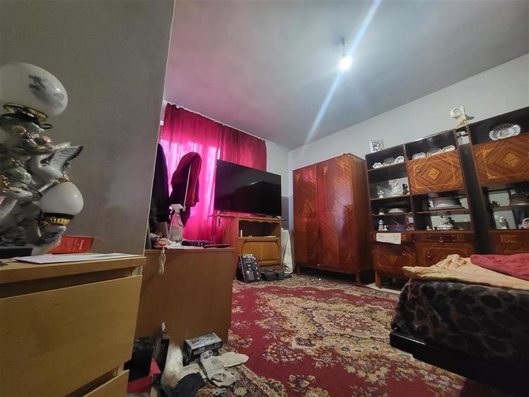 Casă cu 5 camere cu Teren 522 Mp în Sântandrei