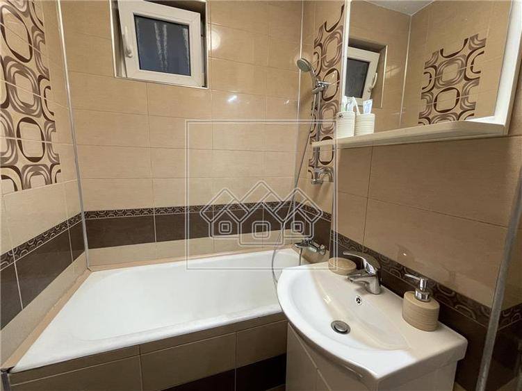 Apartament cu 2 camere semidecomandat în Hipodrom 3