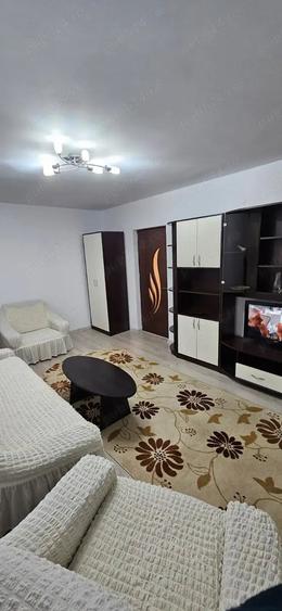 Apartament cu 2 camere în Carrefour