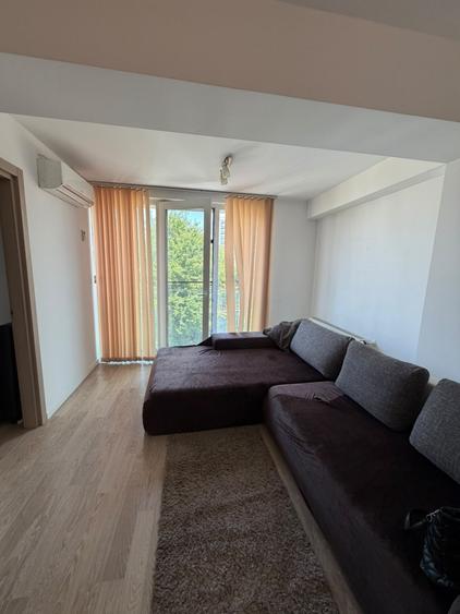 Apartament cu 2 camere semidecomandat, mobilat în Grozăvești