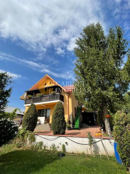 Casă individuală cu 5 camere cu Canalizare în Miroslava