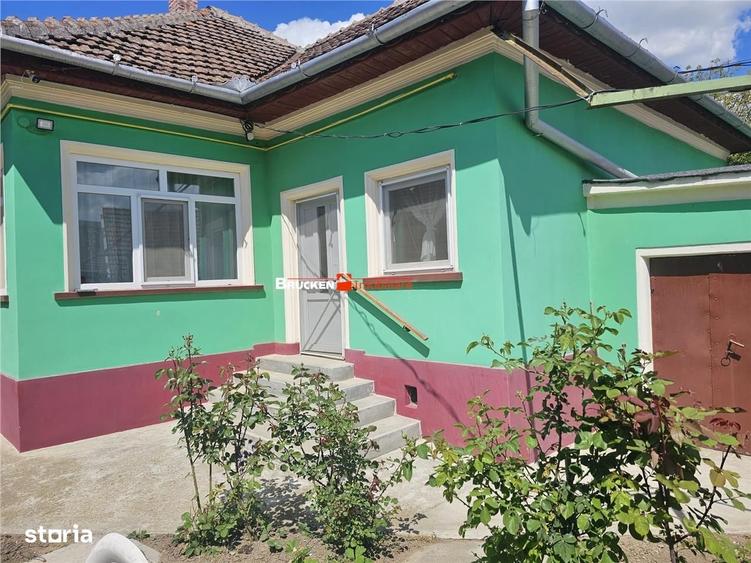 Casă cu 3 camere în Central