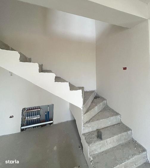 Apartament cu 4 camere în Moșnița Nouă