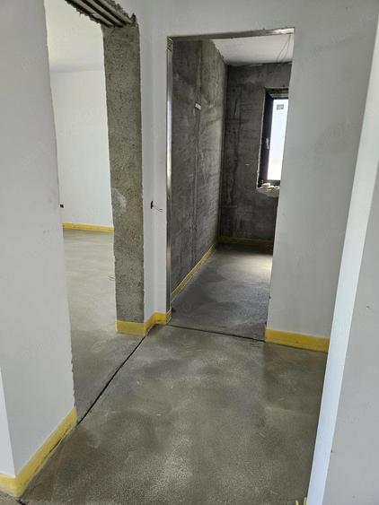 Casă cu 4 camere cu Teren 380 Mp în Samurcași