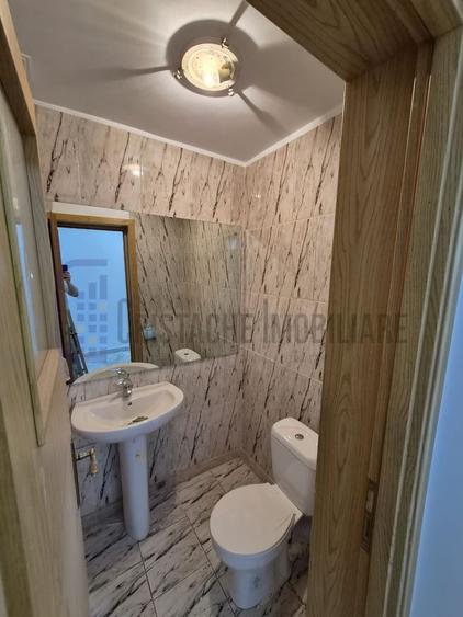 Spatiu birou | PARTER | 3 camere | 2 bai | Calea Calarasilor - 12