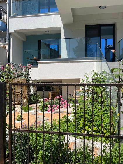 Exclusivitate-Eforie Nord,ap. 2 camere, parter, mobilat,curte proprie 23mp,boxa - 28