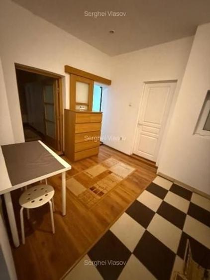 Apartament cu 2 camere decomandat, mobilat în Decebal