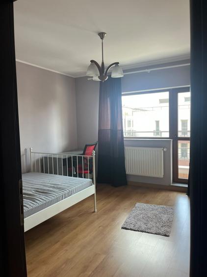 Apartament cu 2 camere semidecomandat în Pajura