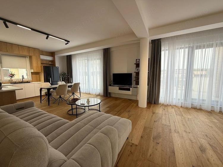 Apartament cu 4 camere decomandat în Iancu Nicolae