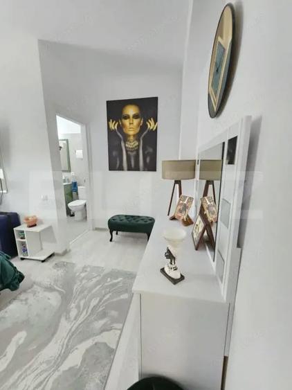 Apartament cu 3 camere decomandat, mobilat în Central