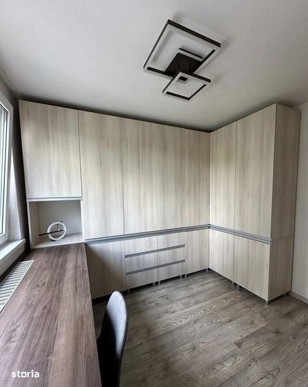 Apartament cu 3 camere decomandat în Lujerului