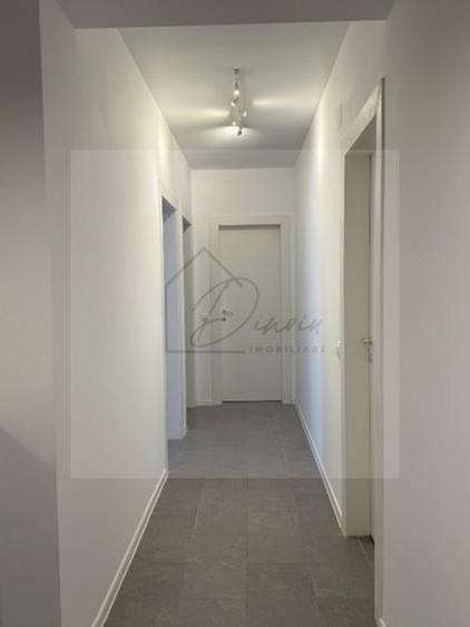 Apartament cu 3 camere decomandat în Chitila