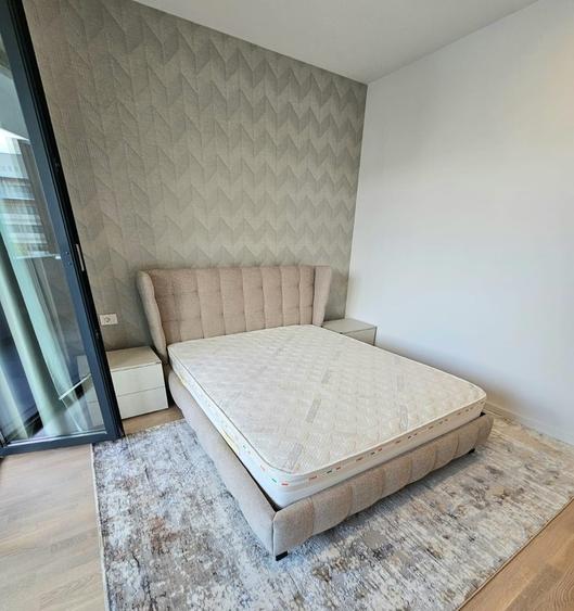 Apartament cu 3 camere decomandat în Pipera