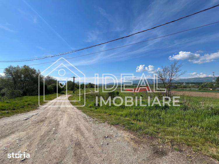 Teren de 1100 mp, în Șelimbăr
