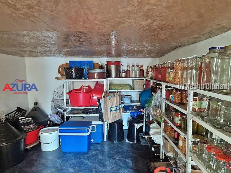 Casă individuală cu 4 camere cu Canalizare în Budeasa Mare