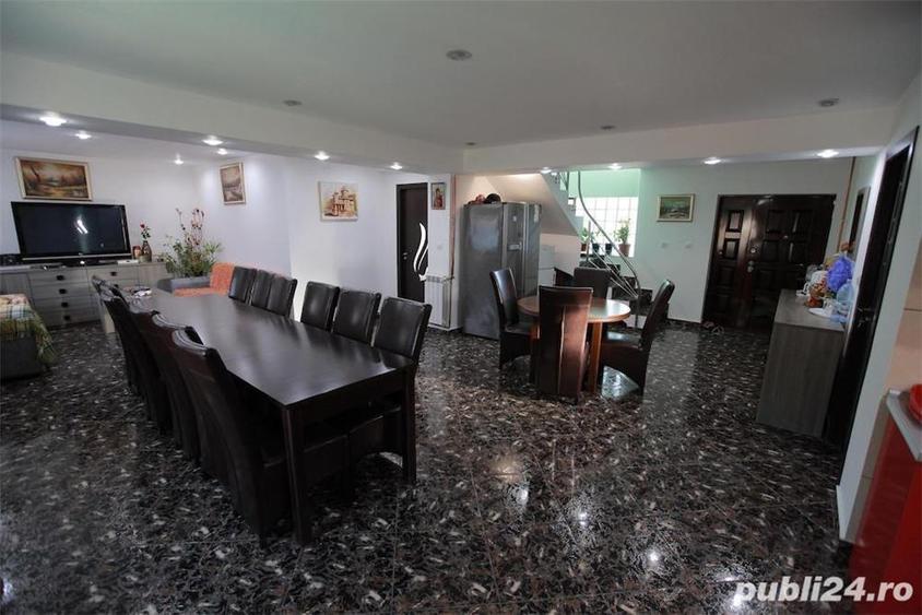 Casă cu 5 camere cu Teren 604 Mp în Dubova