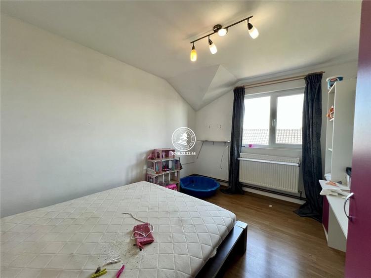Vila cu 5 camere si 500mp de teren de vanzare in Horpaz - 1