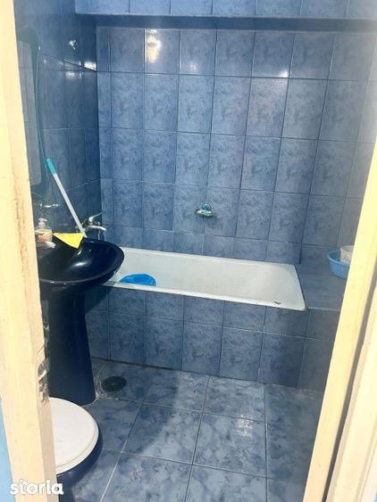 Apartament cu 3 camere în Traian