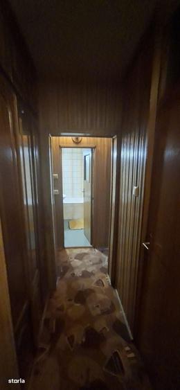 Apartament cu 2 camere decomandat în Eremia