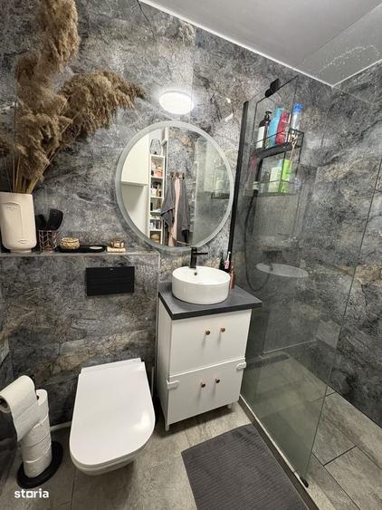 Apartament cu 2 camere nedecomandat în Aleea Carpați
