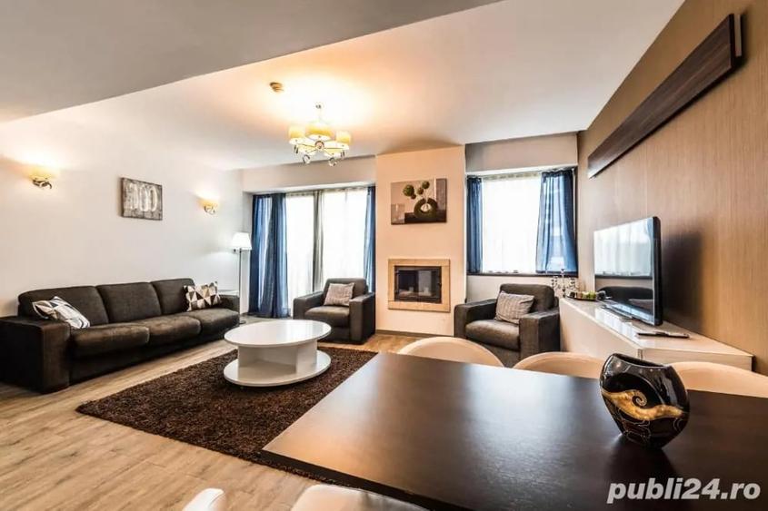 Apartament cu 3 camere decomandat în Poiana Brașov