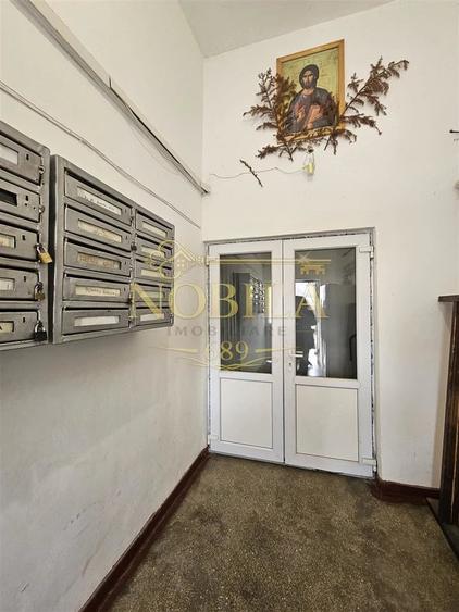 Apartament cu 5 camere în Central