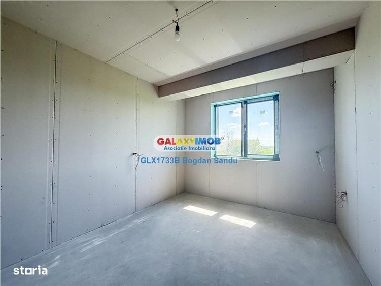 Casă cu 4 camere cu Teren 450 Mp în Joița