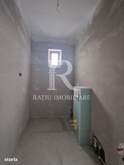 Casă cu 4 camere cu Teren 844 Mp în Nufărul