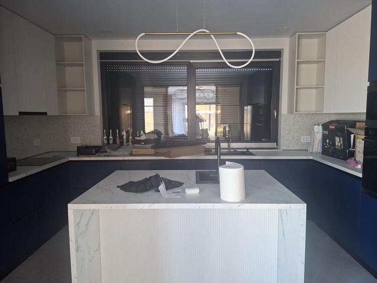 Casă cu 3 camere în Sântandrei