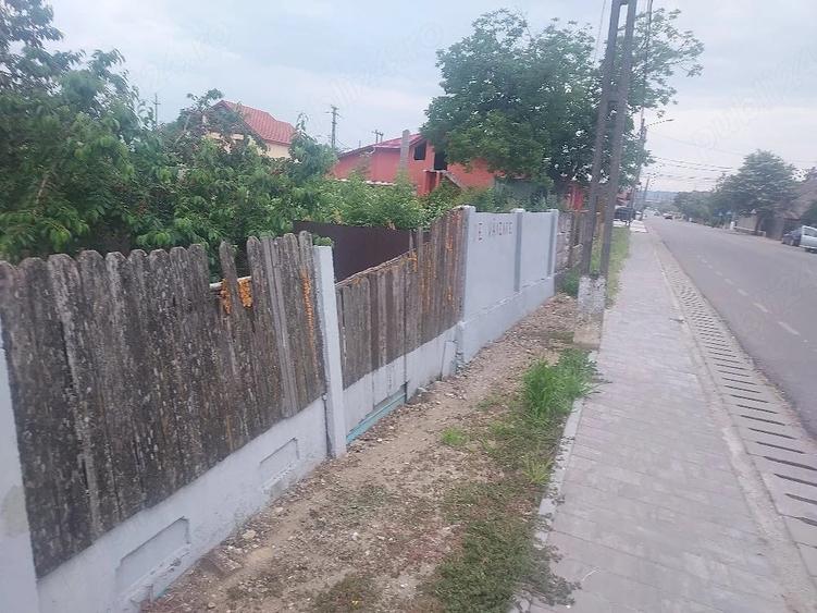 Teren de 300 mp, în Cerneți