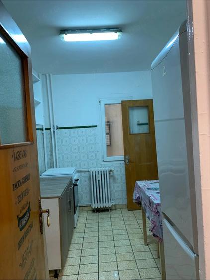 vand apartament doua camere - 3