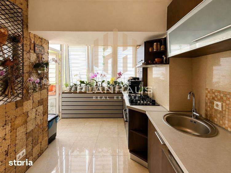 Apartament cu 3 camere decomandat în Traian