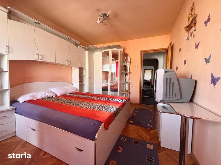 Apartament cu 3 camere decomandat în Decebal