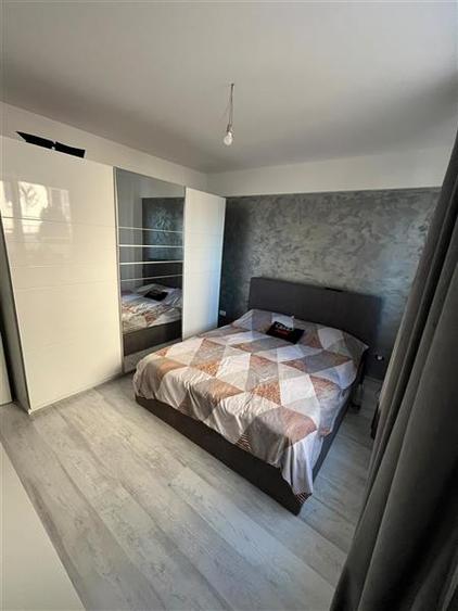 Apartament cu 2 camere decomandat, mobilat în Aeroport