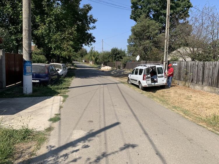 Teren Construcții intravilan de 4471 mp, în Izvorani